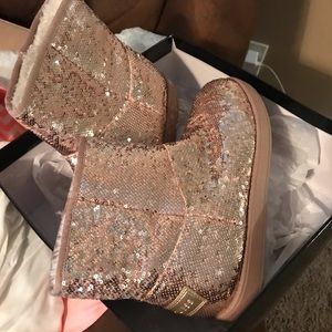 Guess bling boots